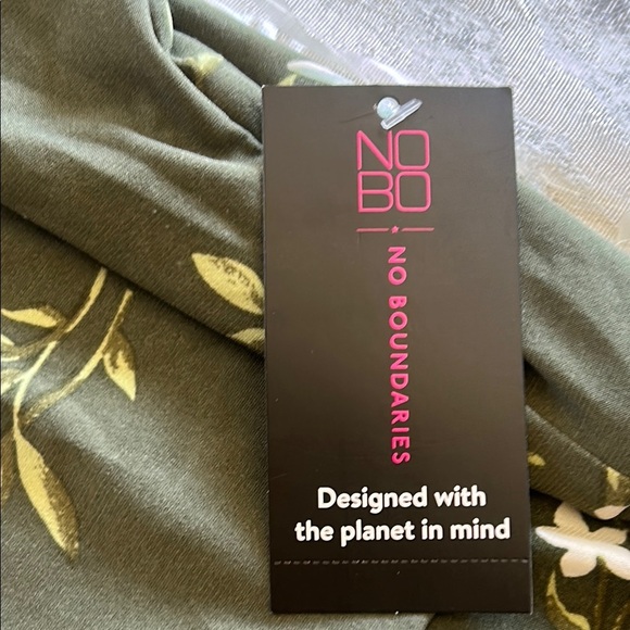 No Boundaries Green Floral Midi Dress - Picture 8 of 14